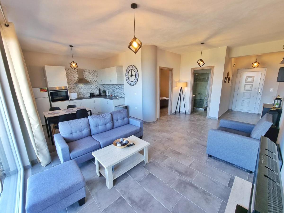 Labros Sea View Apartment Frinion Bagian luar foto