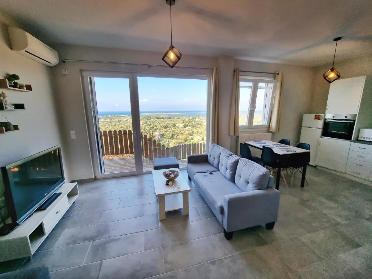 Labros Sea View Apartment Frinion Bagian luar foto